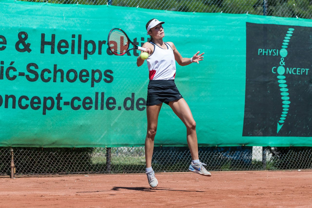 Bild 402 - VfL Westercelle - Rahlstedter HTC : Ergebnis: 2:7